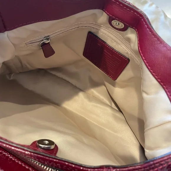 ~RARE Coach Maggie Mia Patent Cranberry Red Leather Handbag Tote Hobo Purse~